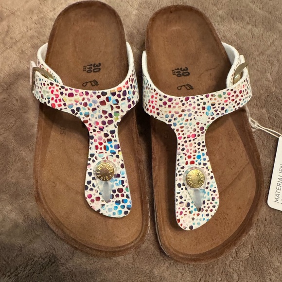 Birkenstock Other - Birkenstock Gizeh NWT